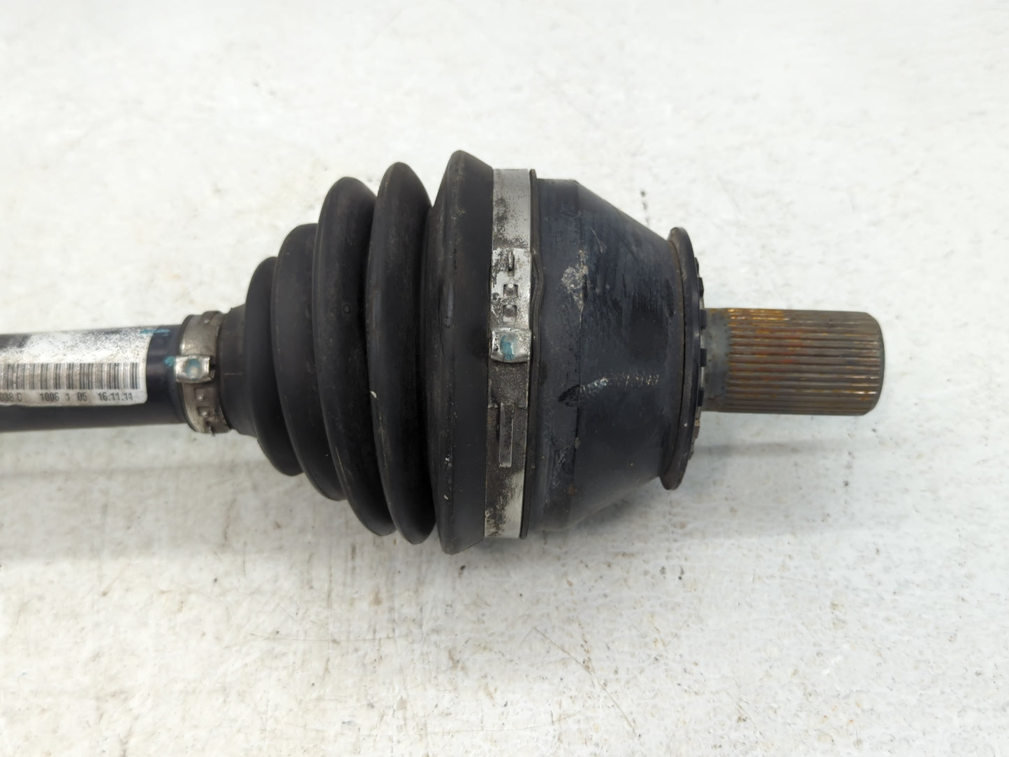 Volvo V60 Axle Shaft Front Driver Cv C/v - Oemusedautoparts1.com