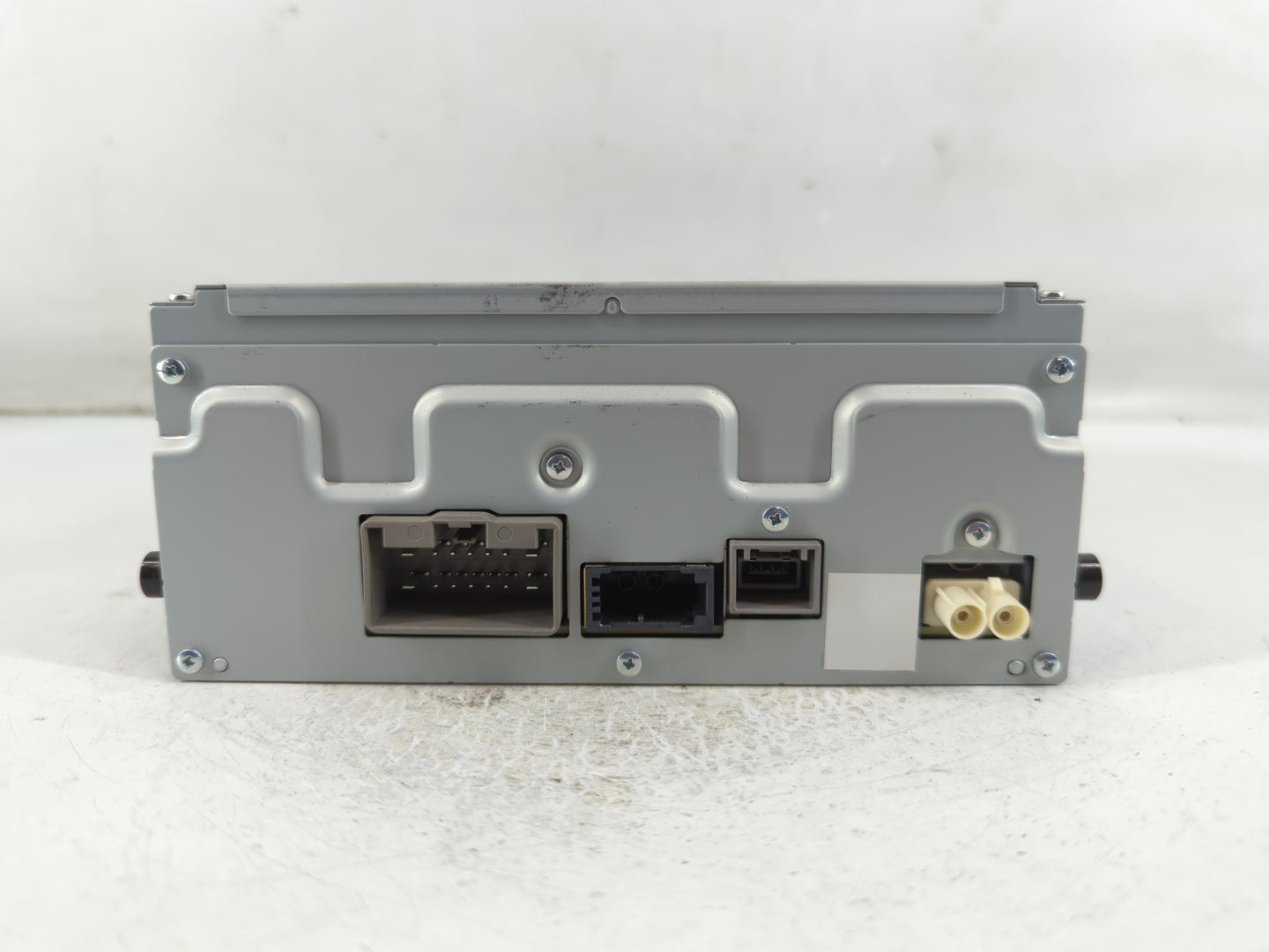 2013 Volvo V60 Radio AM FM Cd Player Receiver Replacement P/N:CF6N-18C815-BA Fits Fits 2011 2012 2014 2015 OEM Used Auto Par