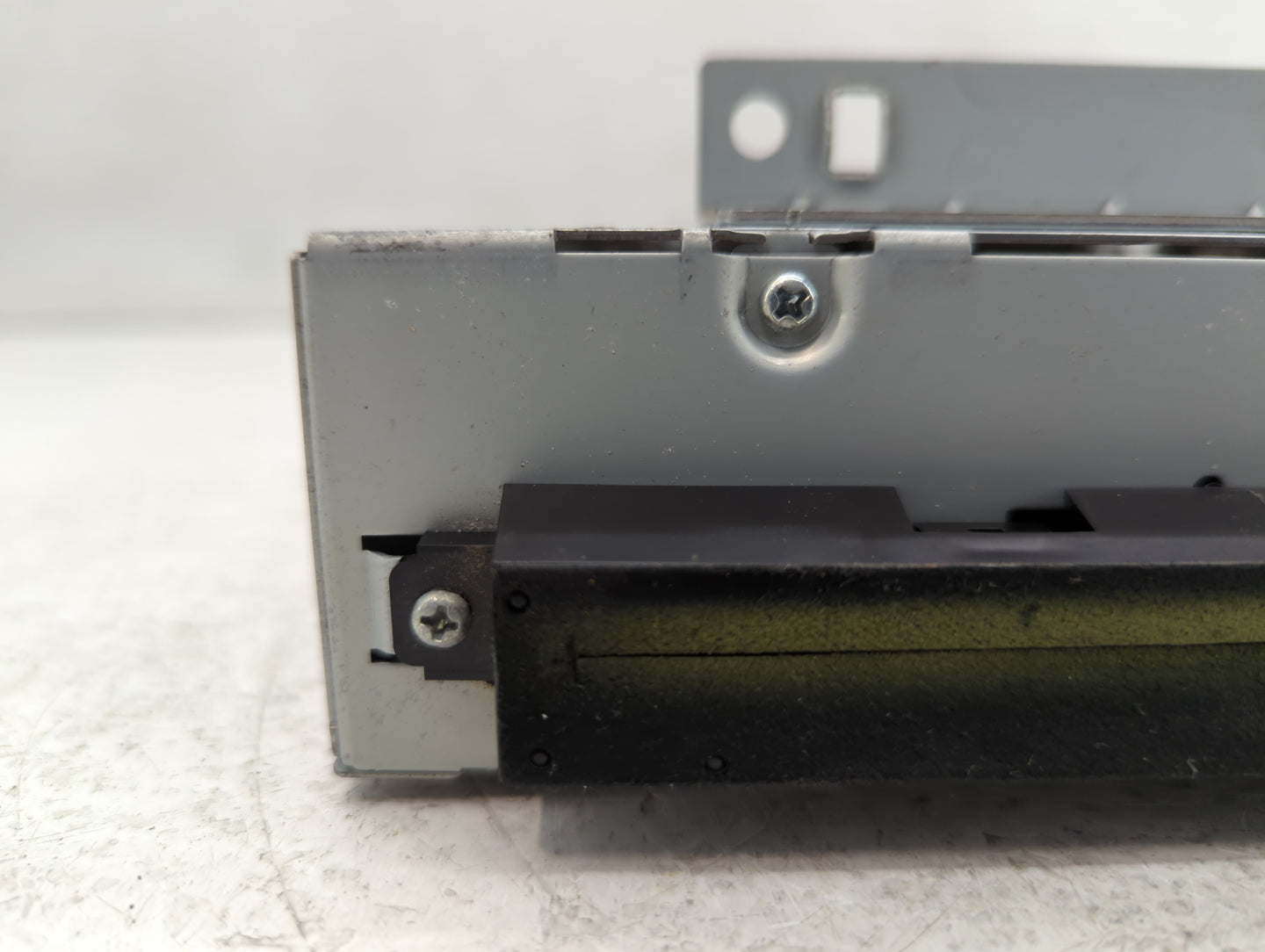 2012 Volvo V70 Radio AM FM Cd Player Receiver Replacement P/N:31328060 Fits Fits 2009 2010 2011 2013 OEM Used Auto Parts - O