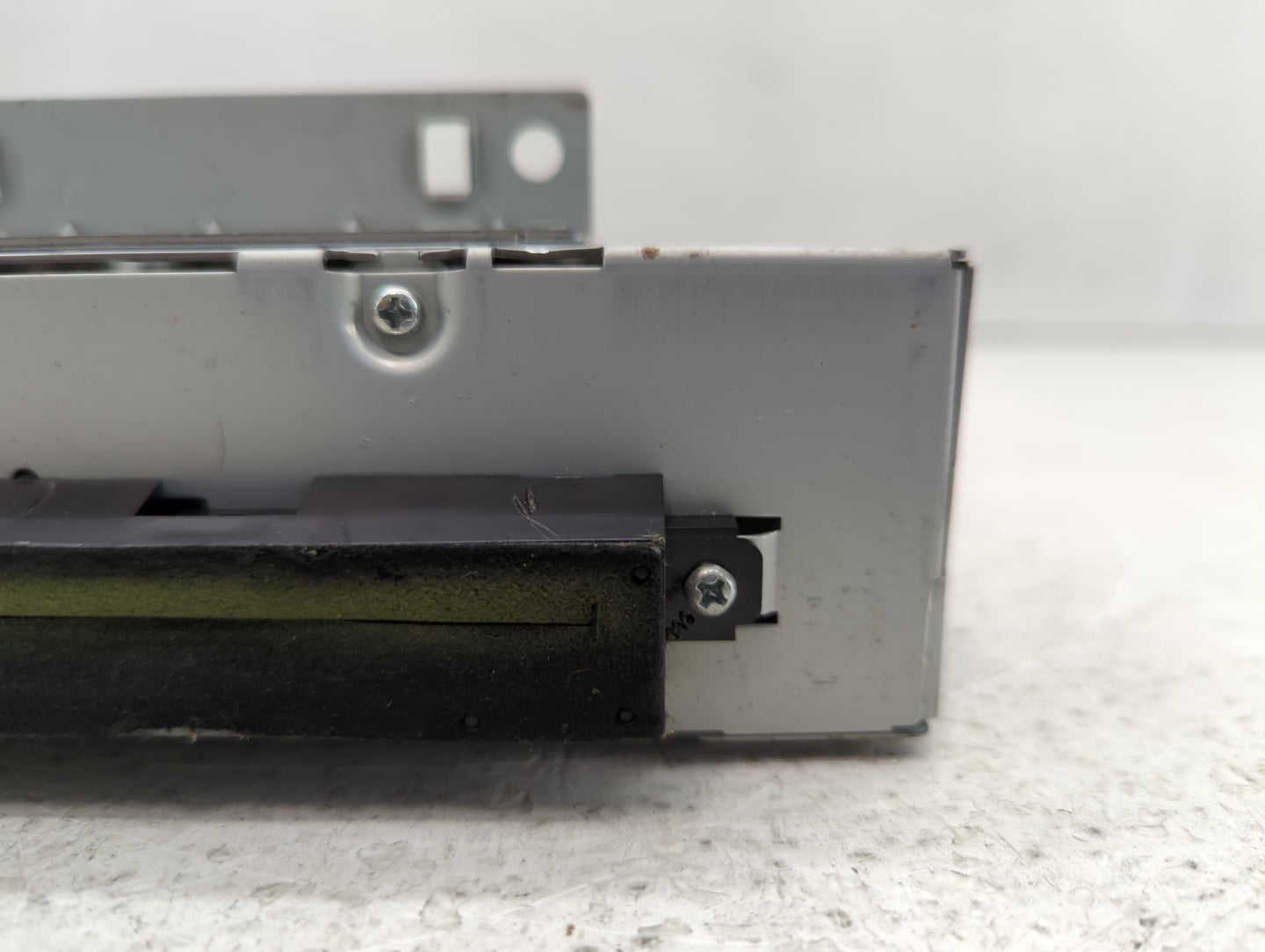 2012 Volvo V70 Radio AM FM Cd Player Receiver Replacement P/N:31328060 Fits Fits 2009 2010 2011 2013 OEM Used Auto Parts - O