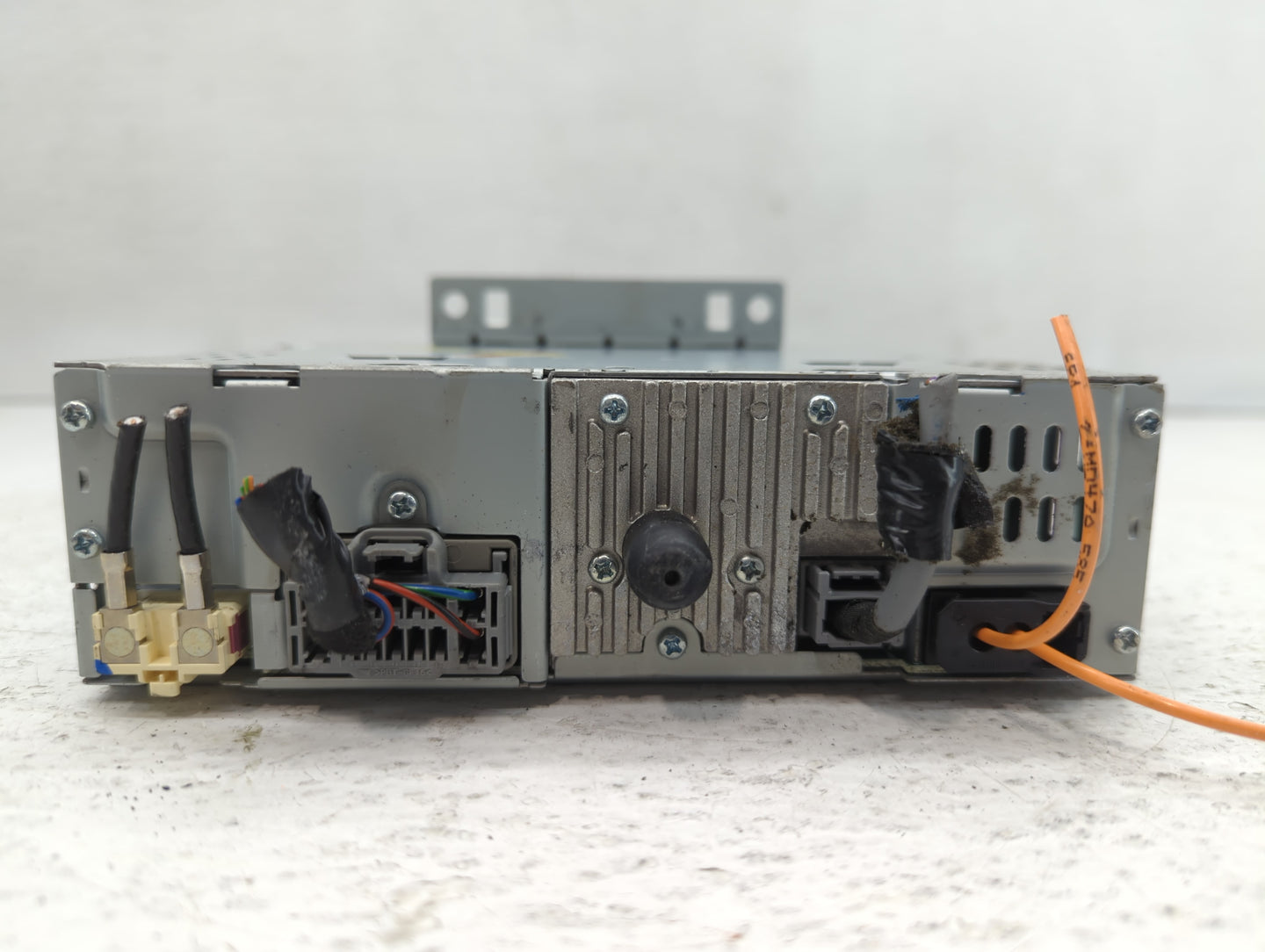 2012 Volvo V70 Radio AM FM Cd Player Receiver Replacement P/N:31328060 Fits Fits 2009 2010 2011 2013 OEM Used Auto Parts - O