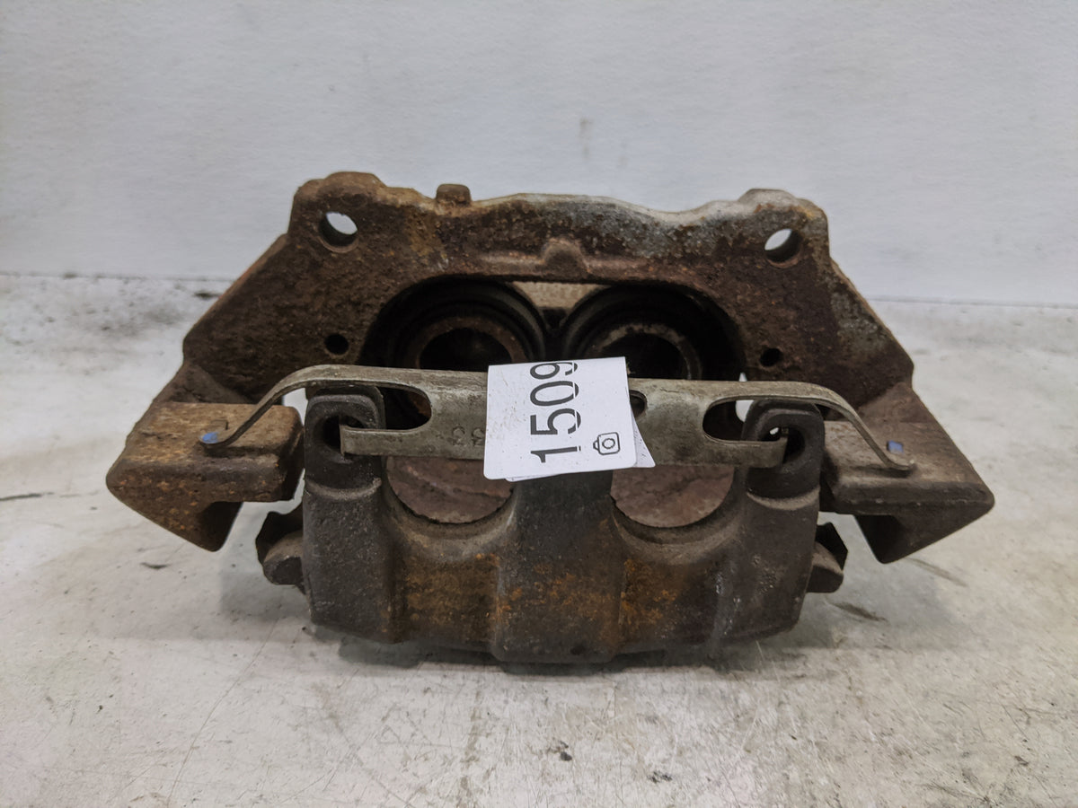 2010-2015 Volvo Xc60 Front Passenger Right Brake Caliper - Oemusedautoparts1.com