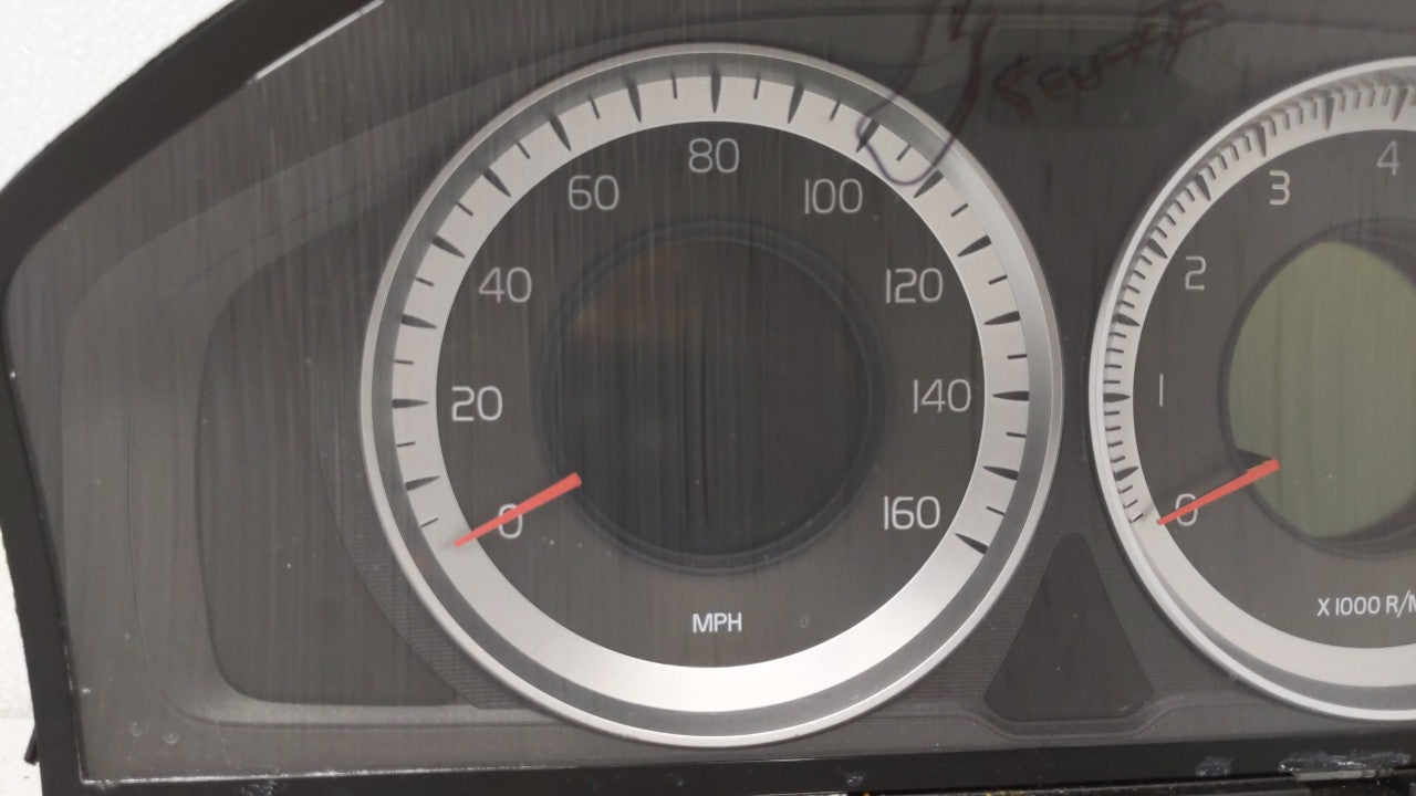 2014 Volvo Xc60 Instrument Cluster Speedometer Gauges P/N:31343326AA 31296371AB Fits Fits 2011 2012 2013 OEM Used Auto Parts