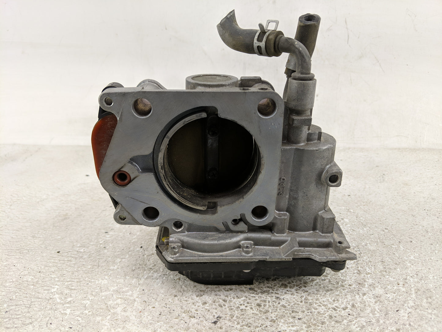 2013-2015 Acura Ilx Throttle Body P/N:GMF3B Fits Fits 2012 2013 2014 2015 2016 2017 2018 2019 2020 2021 2022 OEM Used Auto P