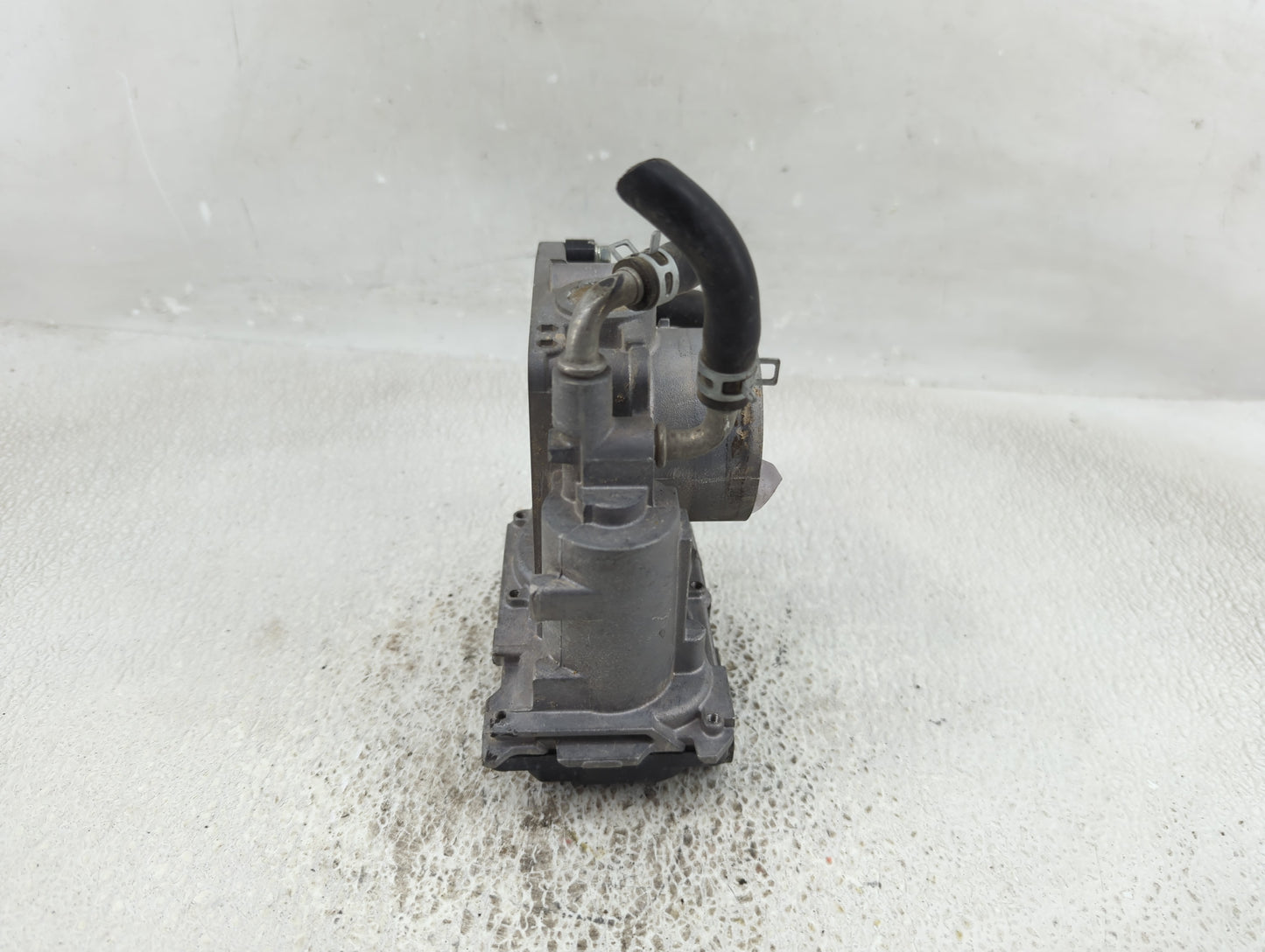 2013-2015 Acura Ilx Throttle Body P/N:GMF3B Fits Fits 2012 2013 2014 2015 2016 2017 2018 2019 2020 2021 2022 OEM Used Auto P