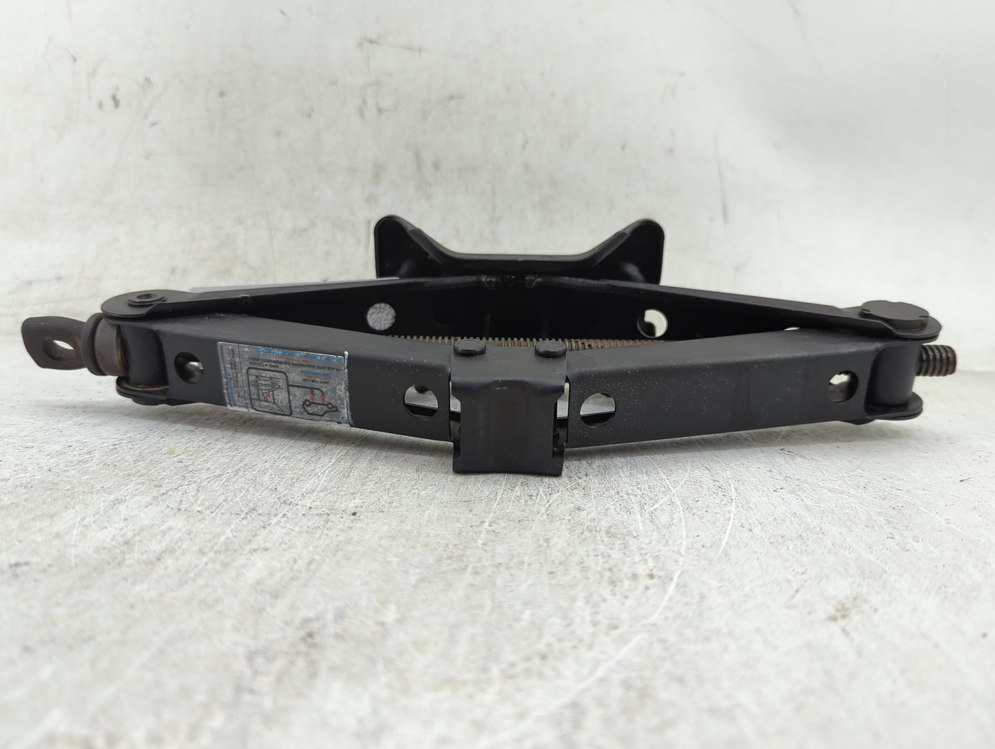 2013 Acura Ilx Spare Scissor Car Jack - Oemusedautoparts1.com