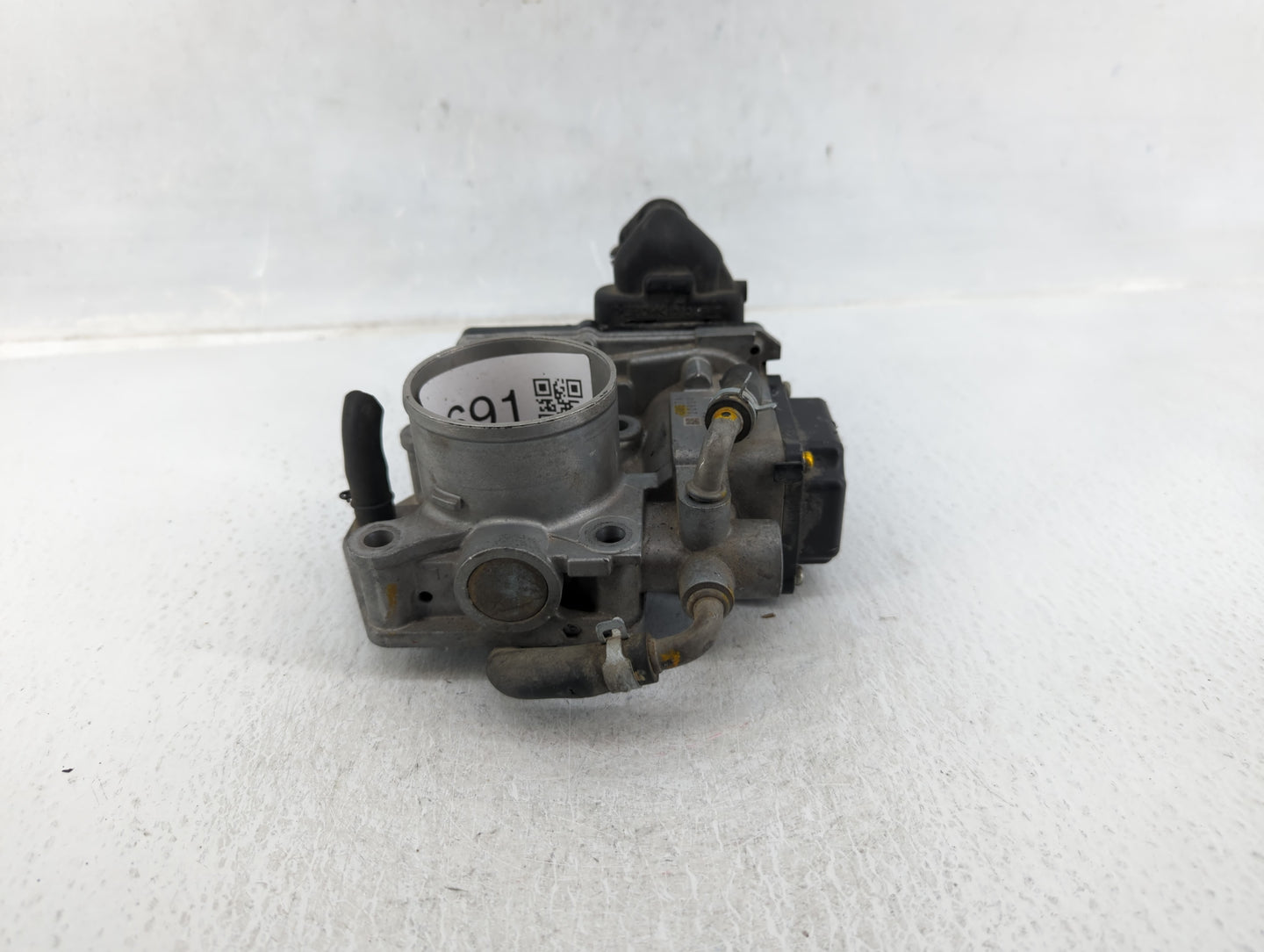 2013-2015 Acura Ilx Throttle Body P/N:GME7A 20604 Fits Fits 2012 2013 2014 2015 OEM Used Auto Parts - Oemusedautoparts1.com