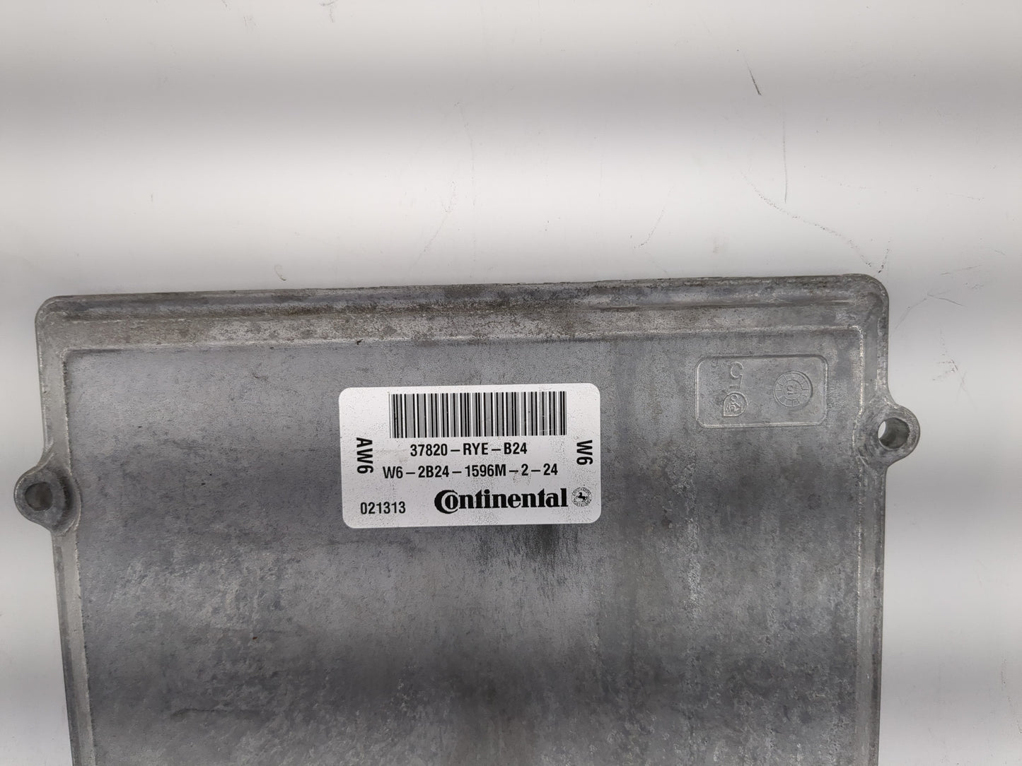 2013 Acura Mdx PCM Engine Control Computer ECU ECM PCU OEM P/N:37820-RYE-B24 Fits OEM Used Auto Parts - Oemusedautoparts1.co