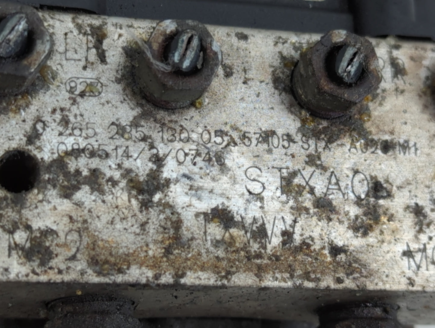 2010-2013 Acura Mdx ABS Pump Control Module Replacement Fits Fits 2010 2011 2012 2013 OEM Used Auto Parts - Oemusedautoparts