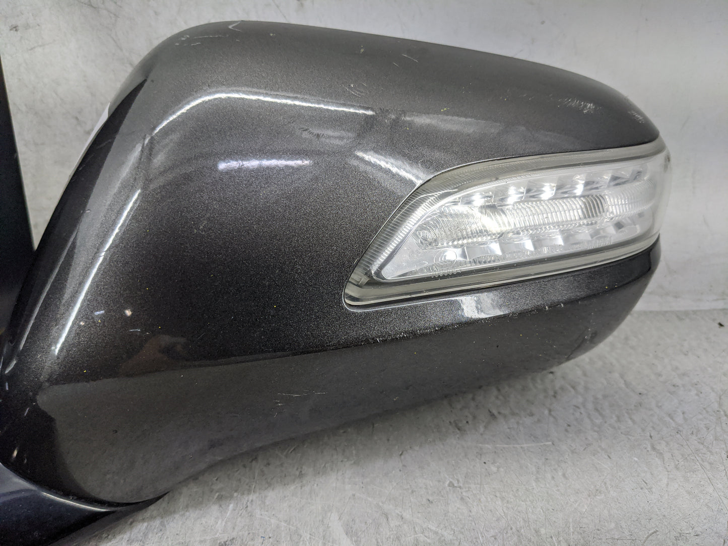 2010-2013 Acura Mdx Driver Side View Mirror - Left Door Mirror OEM Used - Oemusedautoparts1.com