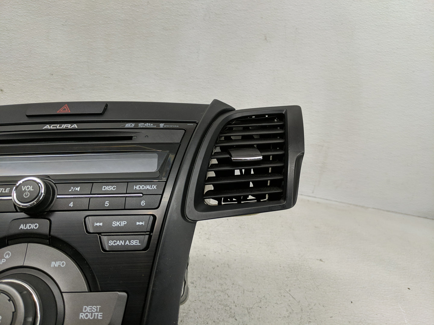 2013-2015 Acura Rdx Radio Control Panel - Oemusedautoparts1.com
