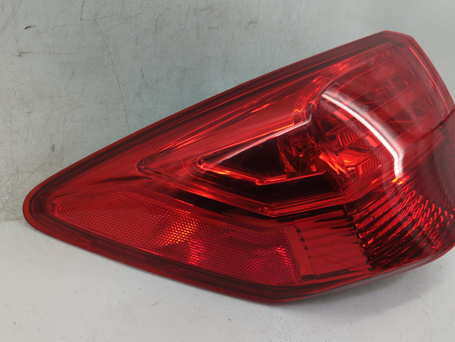 2013-2015 Acura Rdx Tail Light Assembly Driver Left OEM Fits Fits 2013 2014 2015 OEM Used Auto Parts - Oemusedautoparts1.com