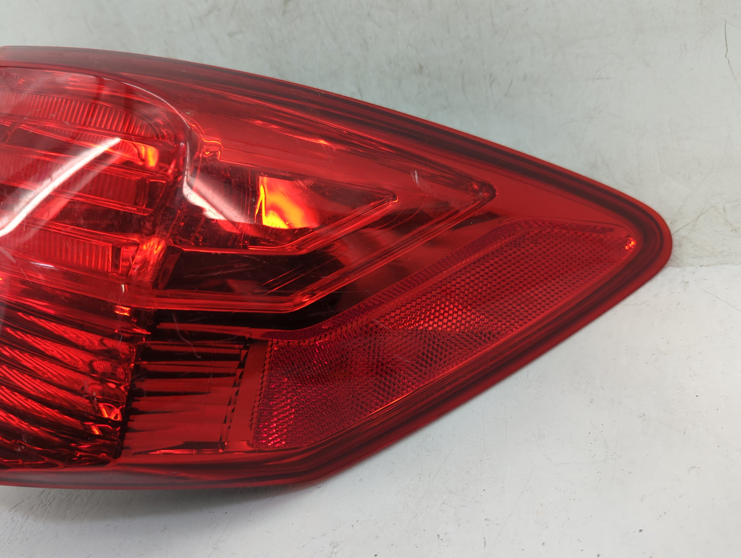 2013-2015 Acura Rdx Tail Light Assembly Passenger Right OEM Fits Fits 2013 2014 2015 OEM Used Auto Parts - Oemusedautoparts1
