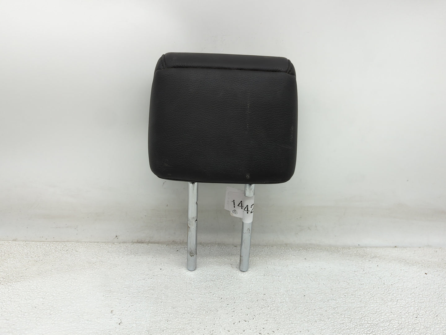 2013 Acura Rdx Headrest Head Rest Rear Seat Fits OEM Used Auto Parts - Oemusedautoparts1.com
