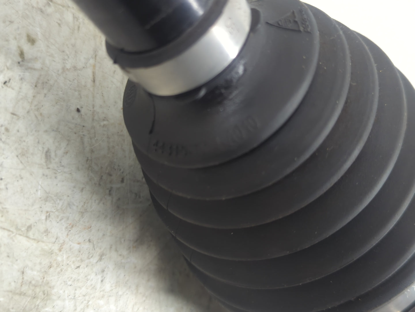 2013-2015 Acura Rdx Axle Shaft Front Driver Cv C/v - Oemusedautoparts1.com