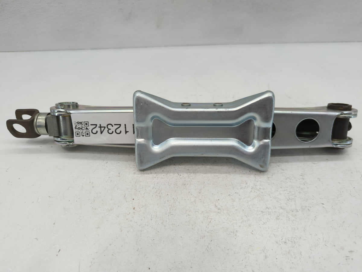 2013 Acura Tl Spare Scissor Car Jack - Oemusedautoparts1.com