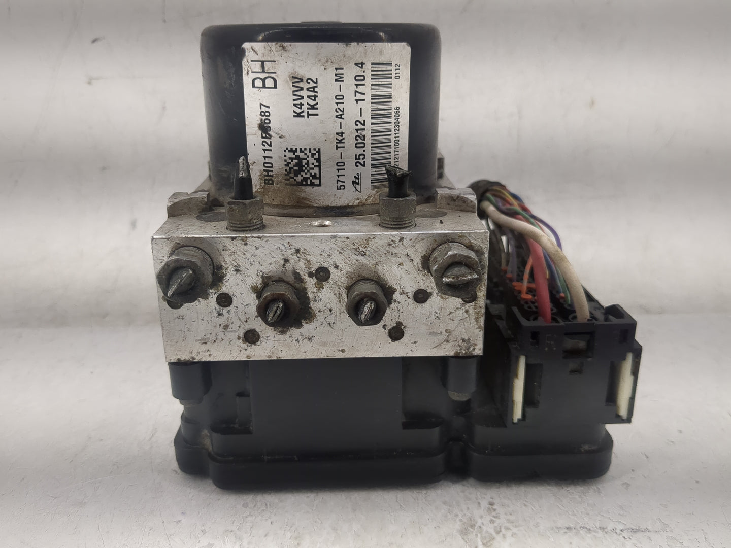 2012-2014 Acura Tl ABS Pump Control Module Replacement P/N:57110-TK4-A210-M1 Fits Fits 2012 2013 2014 OEM Used Auto Parts - 