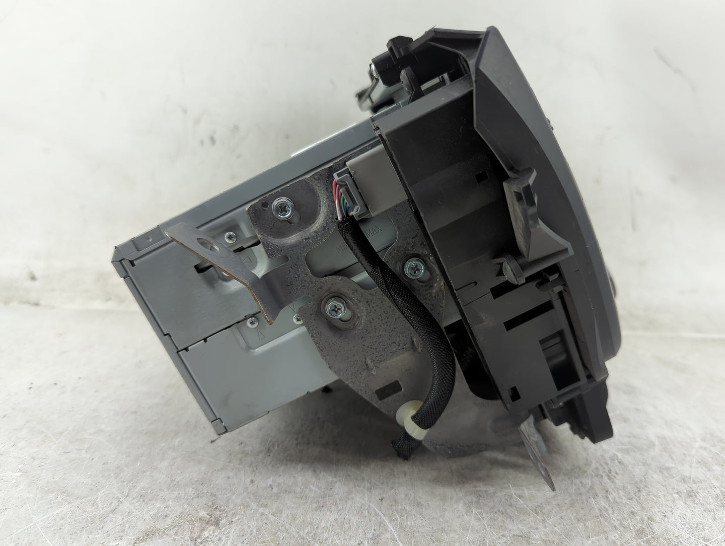 2013-2014 Acura Tl Radio AM FM Cd Player Receiver Replacement P/N:39100-TK4-A340-M1 NXH-8328ZH Fits Fits 2013 2014 OEM Used 
