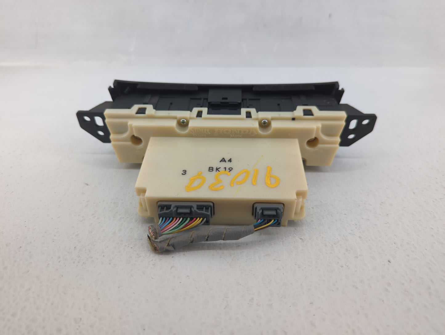 2011-2014 Acura Tsx Climate Control Module Temperature AC/Heater Replacement P/N:BK19 Fits Fits 2011 2012 2013 2014 OEM Used