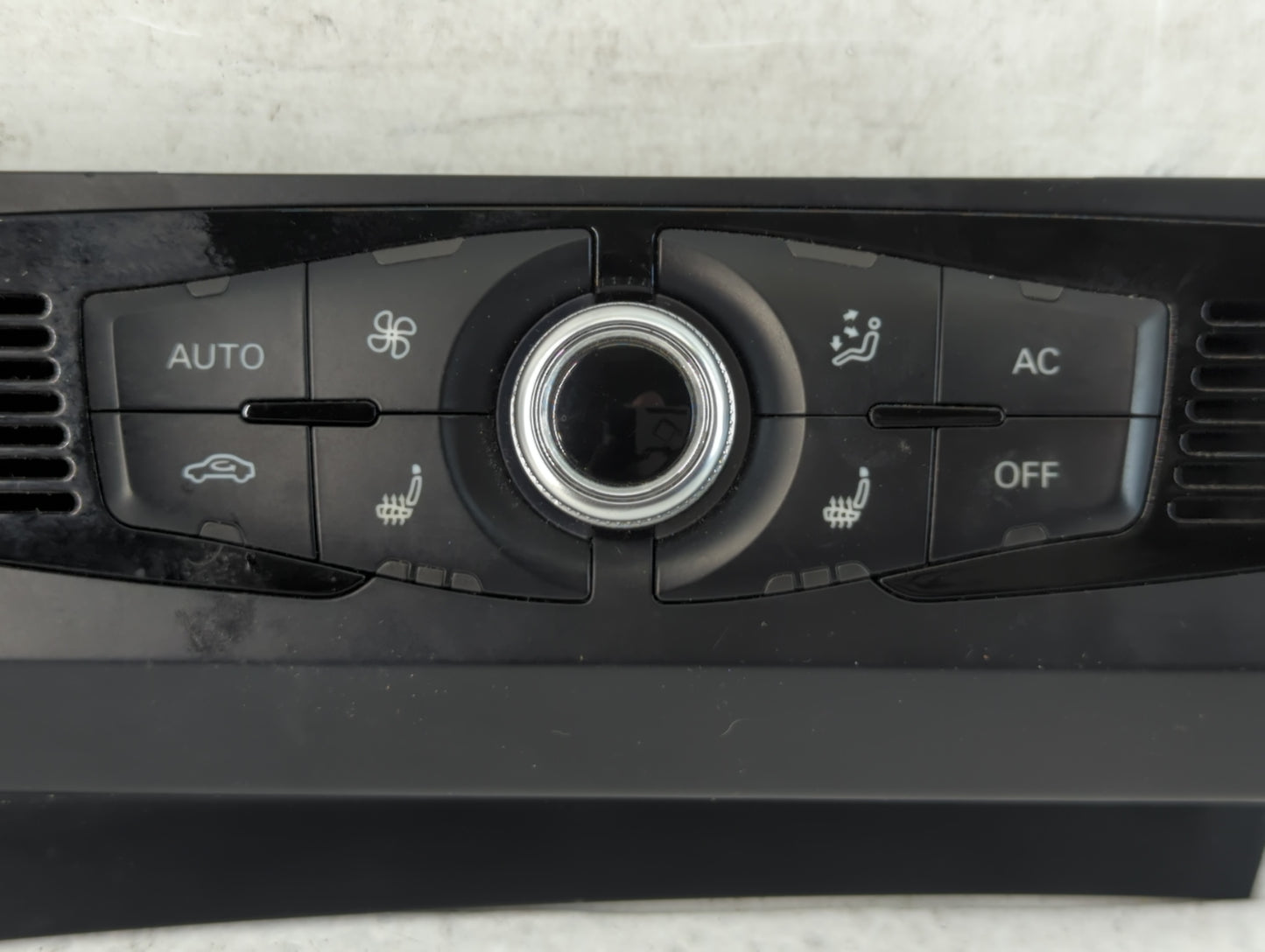 2013-2016 Audi A4 Climate Control Module Temperature AC/Heater Replacement P/N:8K1 820 043 R Fits Fits 2013 2014 2015 2016 2