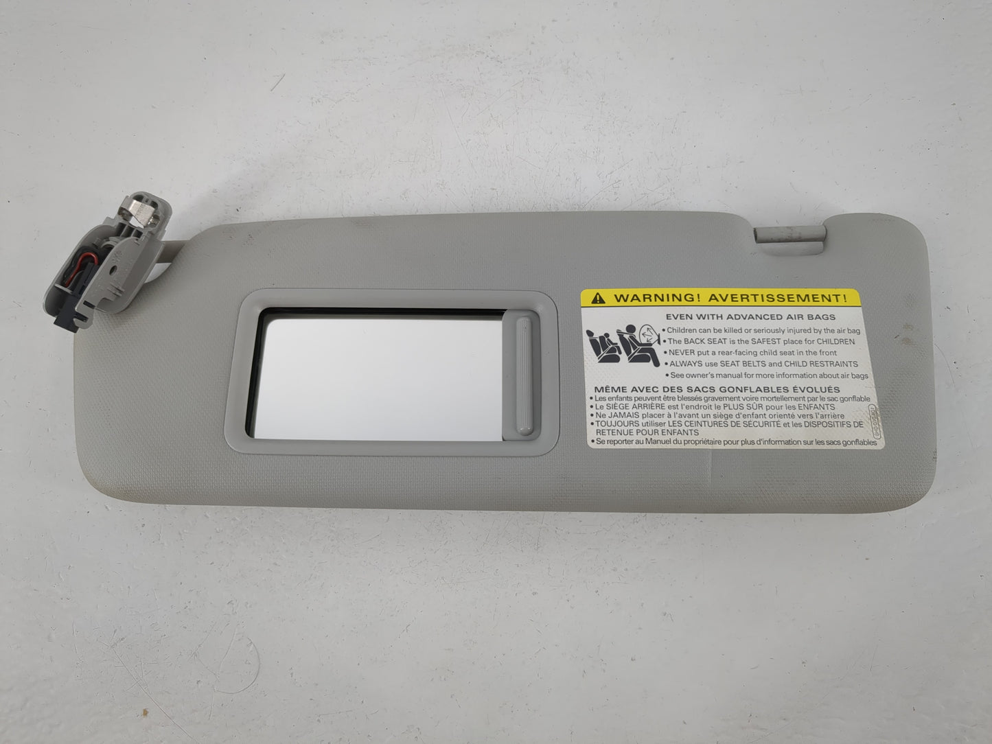 2013-2016 Audi A4 Sun Visor Shade Replacement Driver Left Mirror Fits Fits 2013 2014 2015 2016 OEM Used Auto Parts - Oemused