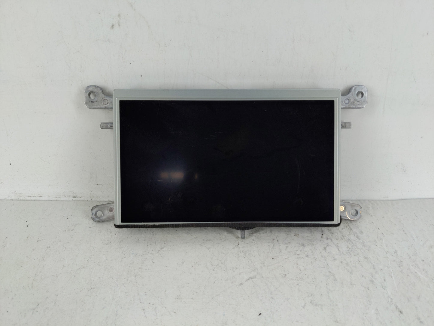 2013-2016 Audi A4 Information Display Screen - Oemusedautoparts1.com