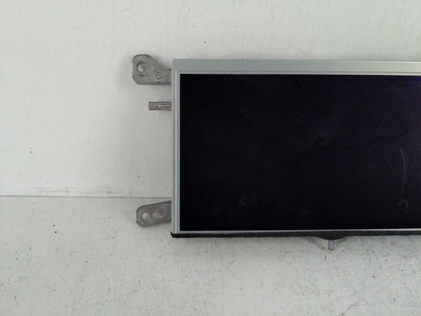 2013-2016 Audi A4 Information Display Screen - Oemusedautoparts1.com