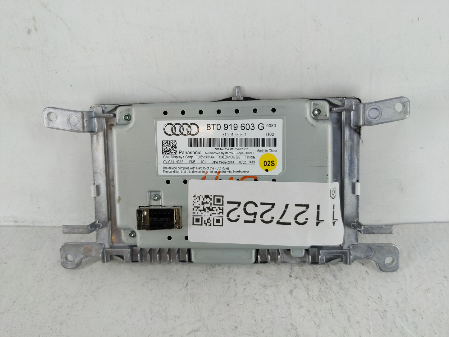2013-2016 Audi A4 Information Display Screen - Oemusedautoparts1.com