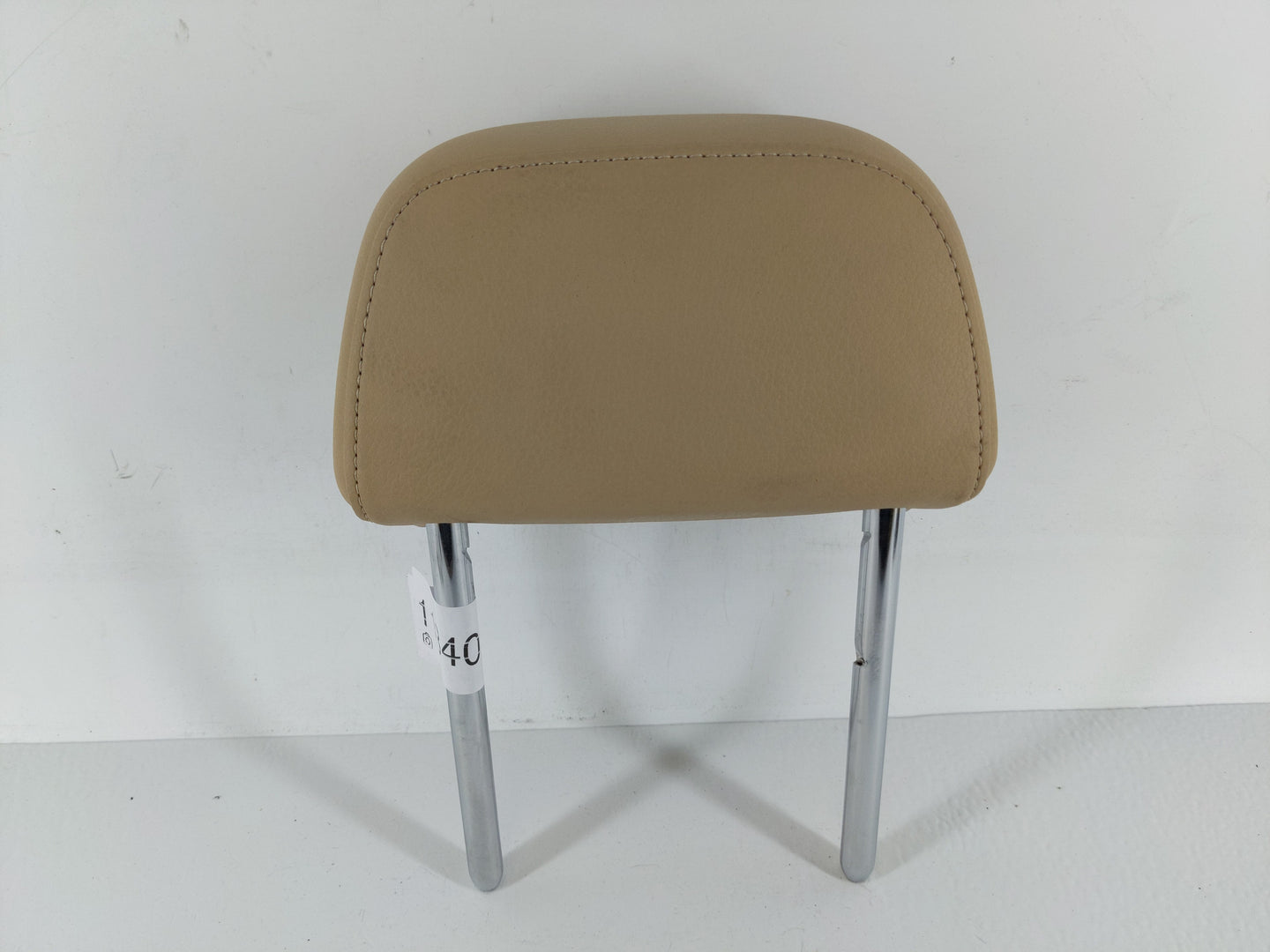 2010-2013 Audi A4 Headrest Head Rest Rear Center Seat Fits Fits 2010 2011 2012 2013 OEM Used Auto Parts - Oemusedautoparts1.