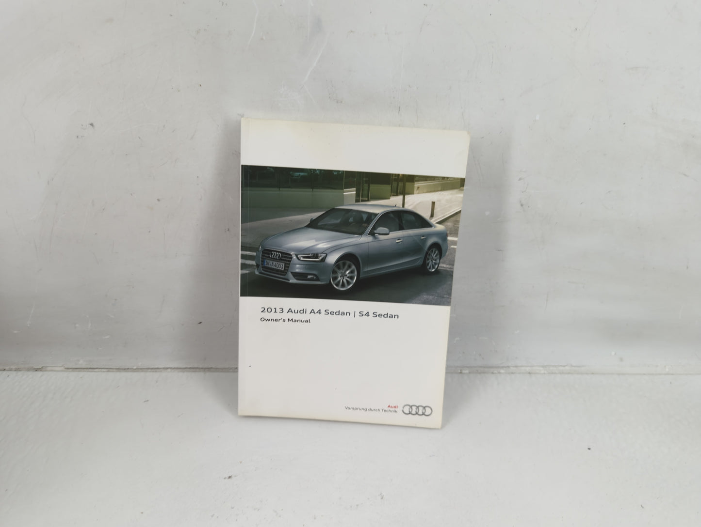 2013 Audi A4 Owners Manual Book Guide P/N:132 561 8K2 OEM Used Auto Parts - Oemusedautoparts1.com