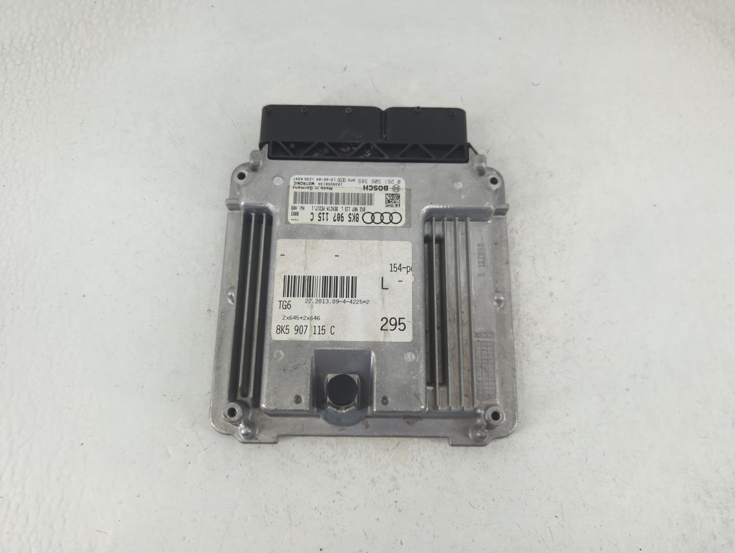 2013-2016 Audi A4 PCM Engine Control Computer ECU ECM PCU OEM P/N:8K5 907 115 C Fits Fits 2013 2014 2015 2016 OEM Used Auto 