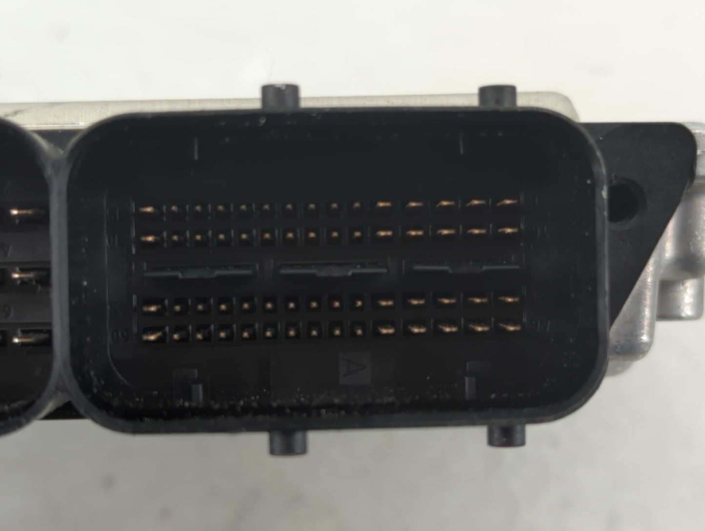 2013-2016 Audi A4 PCM Engine Control Computer ECU ECM PCU OEM P/N:8K5 907 115 C Fits Fits 2013 2014 2015 2016 OEM Used Auto 