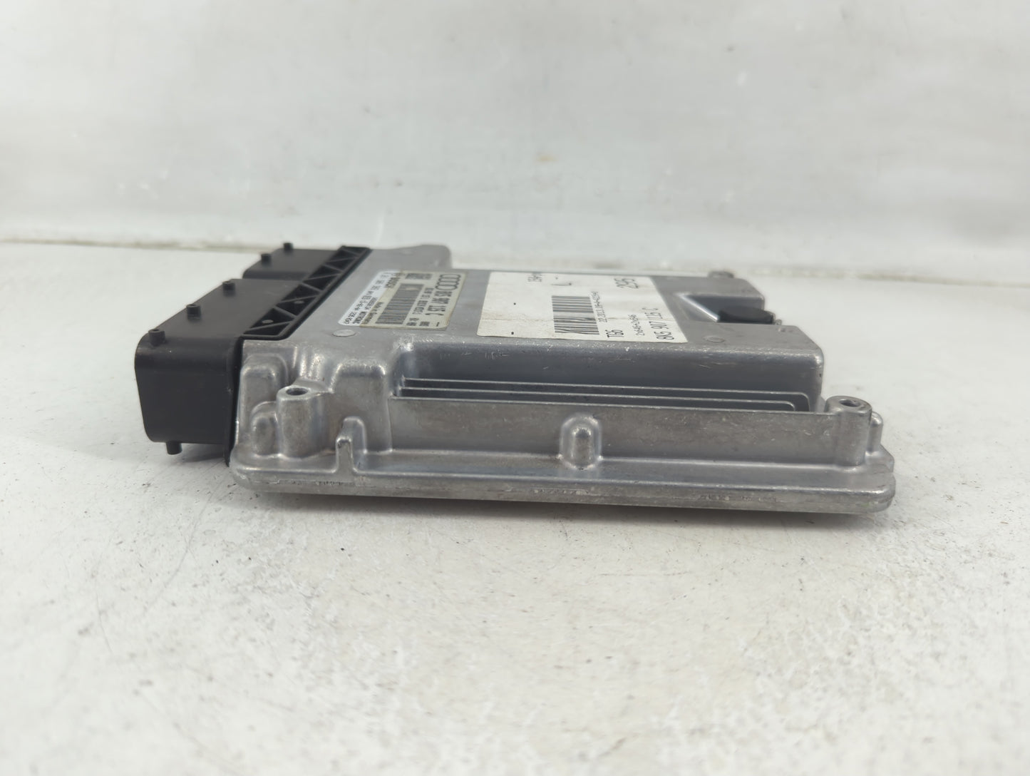 2013-2016 Audi A4 PCM Engine Control Computer ECU ECM PCU OEM P/N:8K5 907 115 C Fits Fits 2013 2014 2015 2016 OEM Used Auto 