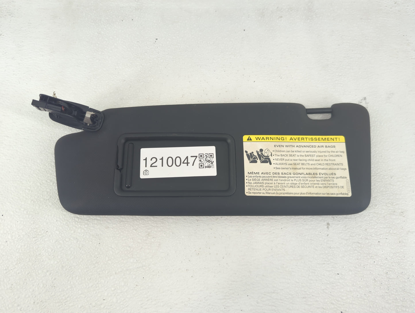 2013-2016 Audi A4 Sun Visor Shade Replacement Driver Left Mirror Fits Fits 2013 2014 2015 2016 OEM Used Auto Parts - Oemused