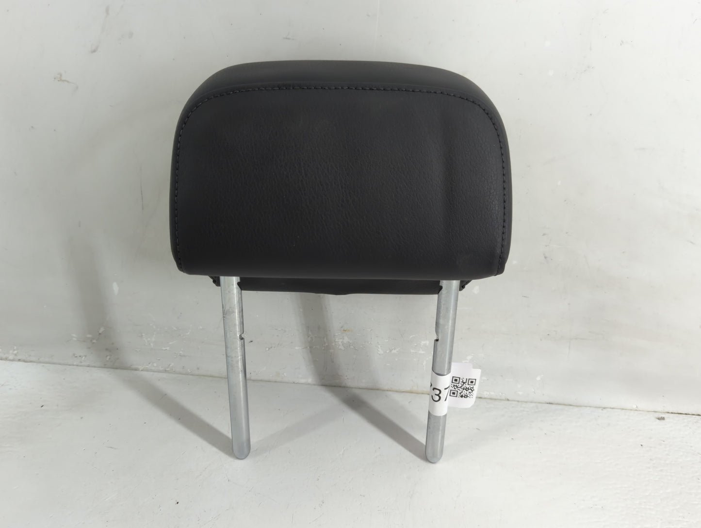 2013 Audi A4 Headrest Head Rest Rear Seat Fits OEM Used Auto Parts - Oemusedautoparts1.com