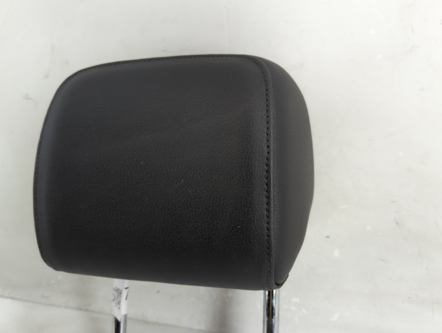 2013 Audi A4 Headrest Head Rest Front Driver Passenger Seat Fits OEM Used Auto Parts - Oemusedautoparts1.com