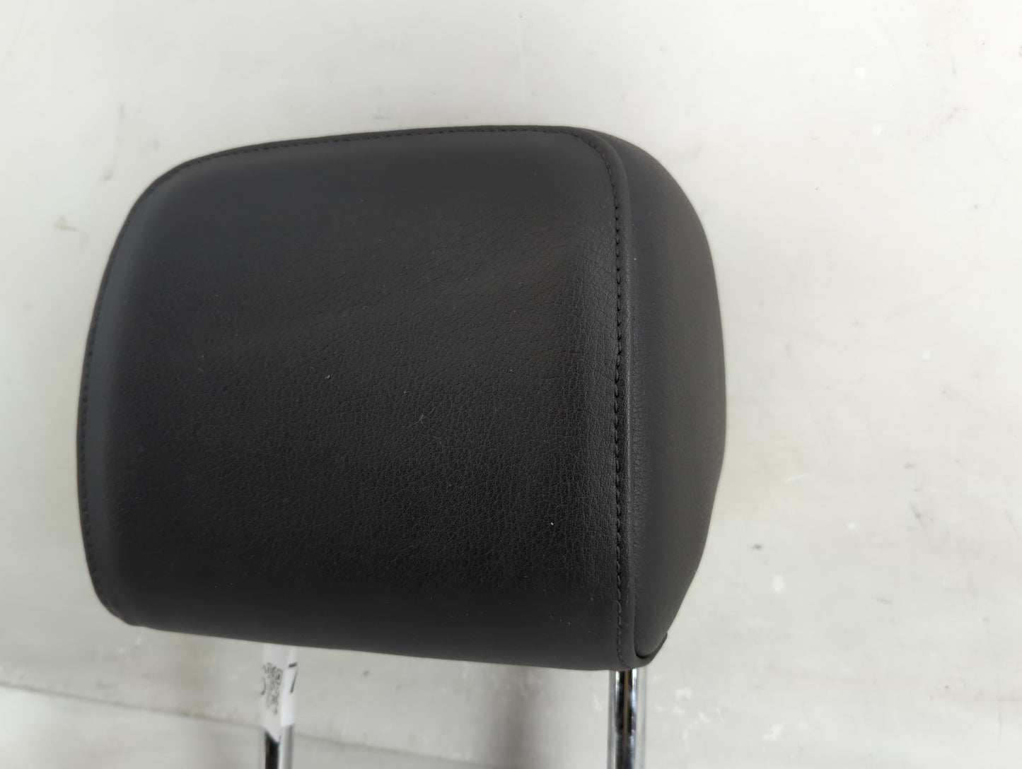 2013 Audi A4 Headrest Head Rest Front Driver Passenger Seat Fits OEM Used Auto Parts - Oemusedautoparts1.com