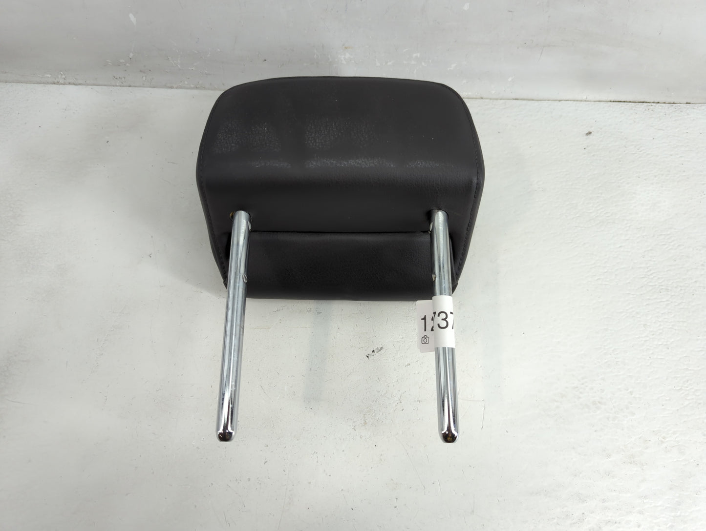 2013 Audi A4 Headrest Head Rest Front Driver Passenger Seat Fits OEM Used Auto Parts - Oemusedautoparts1.com