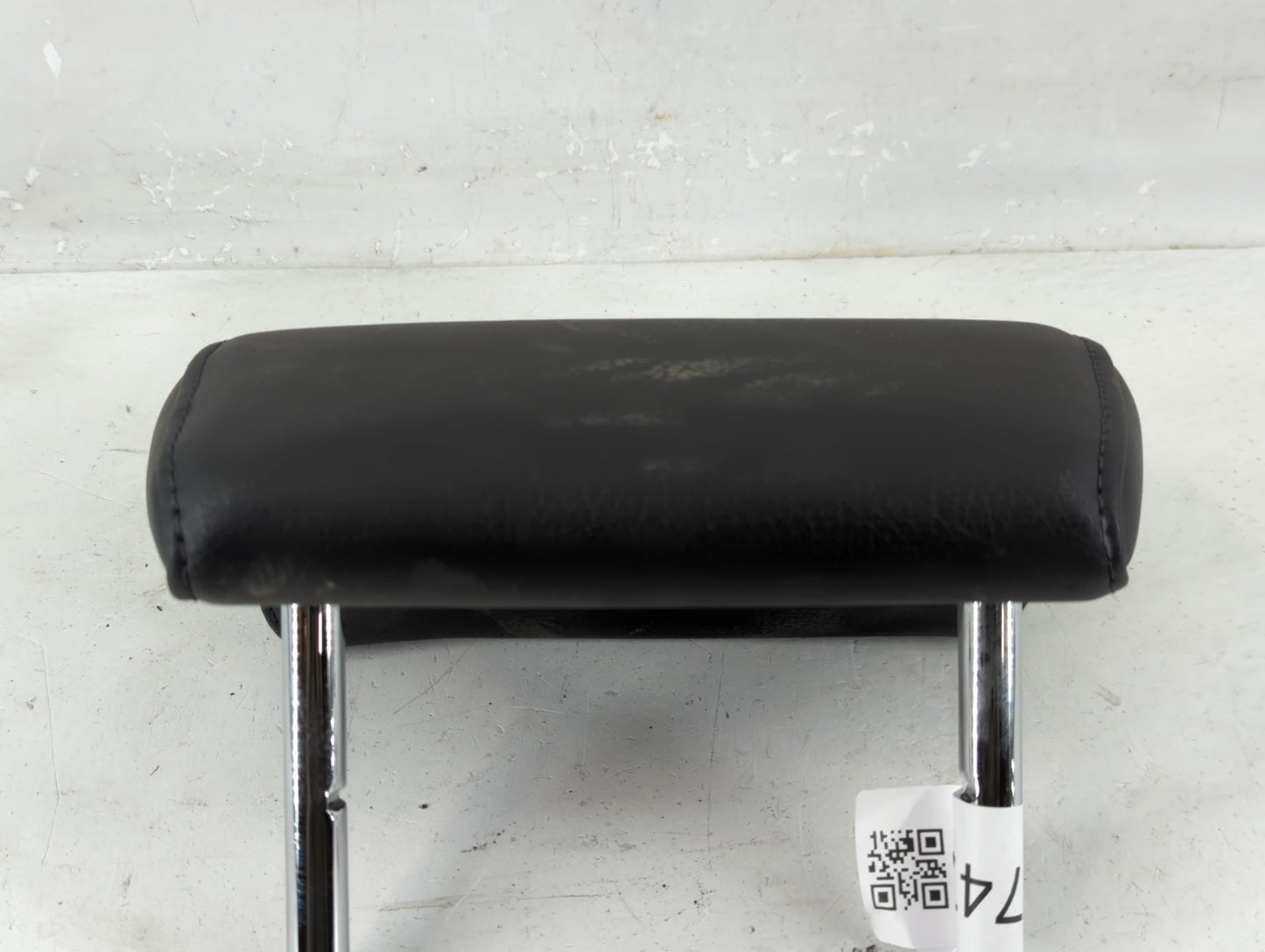2009-2013 Audi A4 Headrest Head Rest Rear Seat Fits Fits 2009 2010 2011 2012 2013 OEM Used Auto Parts - Oemusedautoparts1.co