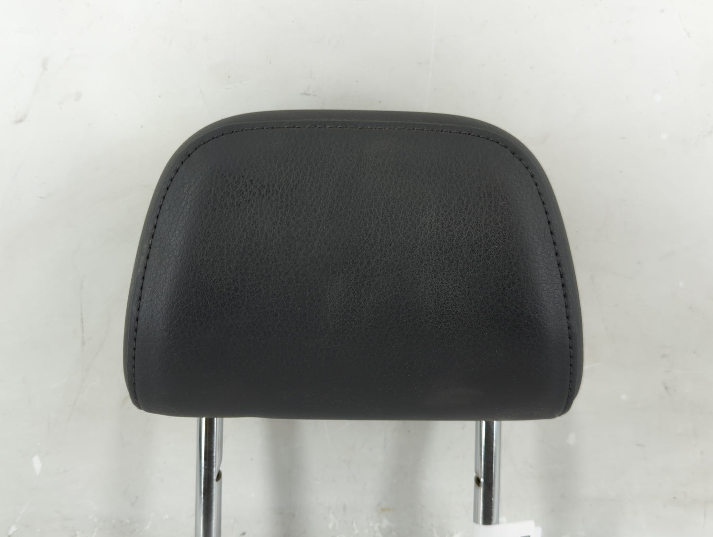 2013 Audi A4 Headrest Head Rest Rear Seat Fits OEM Used Auto Parts - Oemusedautoparts1.com