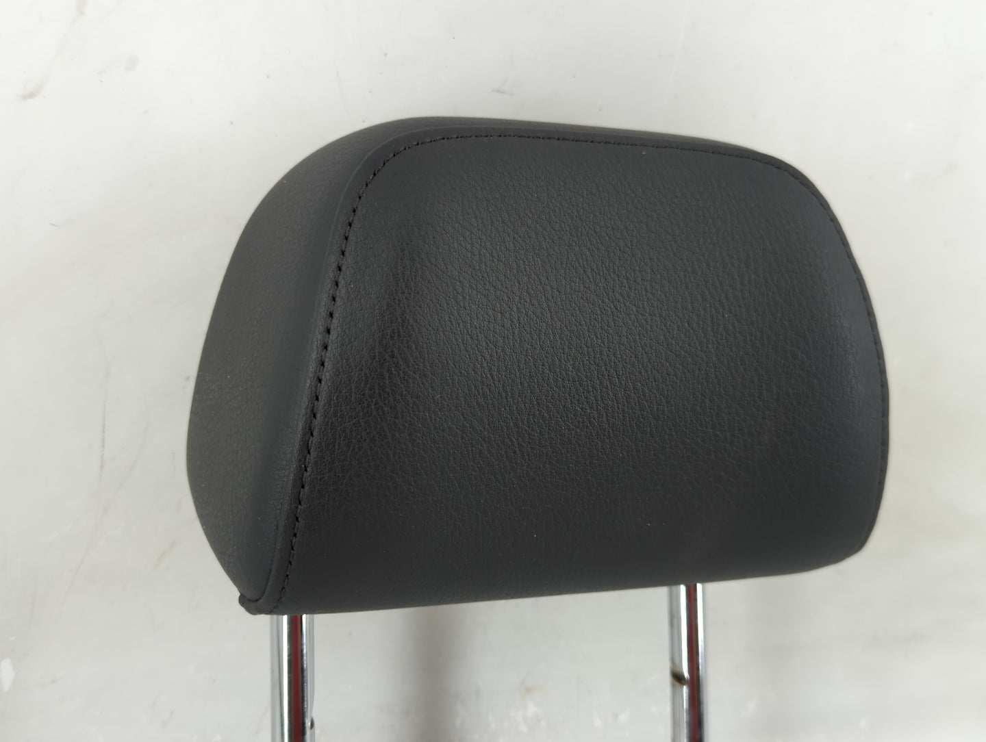 2013 Audi A4 Headrest Head Rest Front Driver Passenger Seat Fits OEM Used Auto Parts - Oemusedautoparts1.com