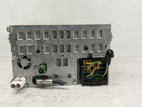 2013 Audi A4 Radio AM FM Cd Player Receiver Replacement P/N:8R1 035 186 Q Fits OEM Used Auto Parts - Oemusedautoparts1.com