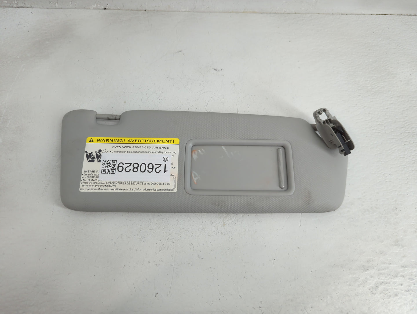 2013-2016 Audi A4 Sun Visor Shade Replacement Passenger Right Mirror Fits Fits 2013 2014 2015 2016 OEM Used Auto Parts - Oem