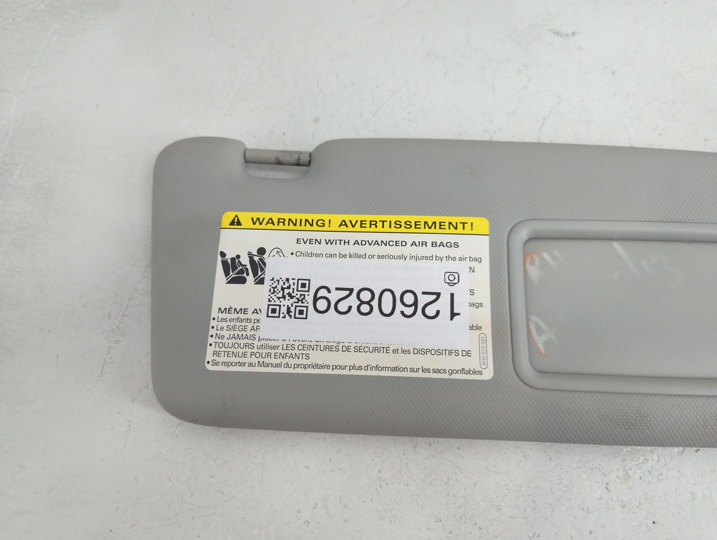 2013-2016 Audi A4 Sun Visor Shade Replacement Passenger Right Mirror Fits Fits 2013 2014 2015 2016 OEM Used Auto Parts - Oem