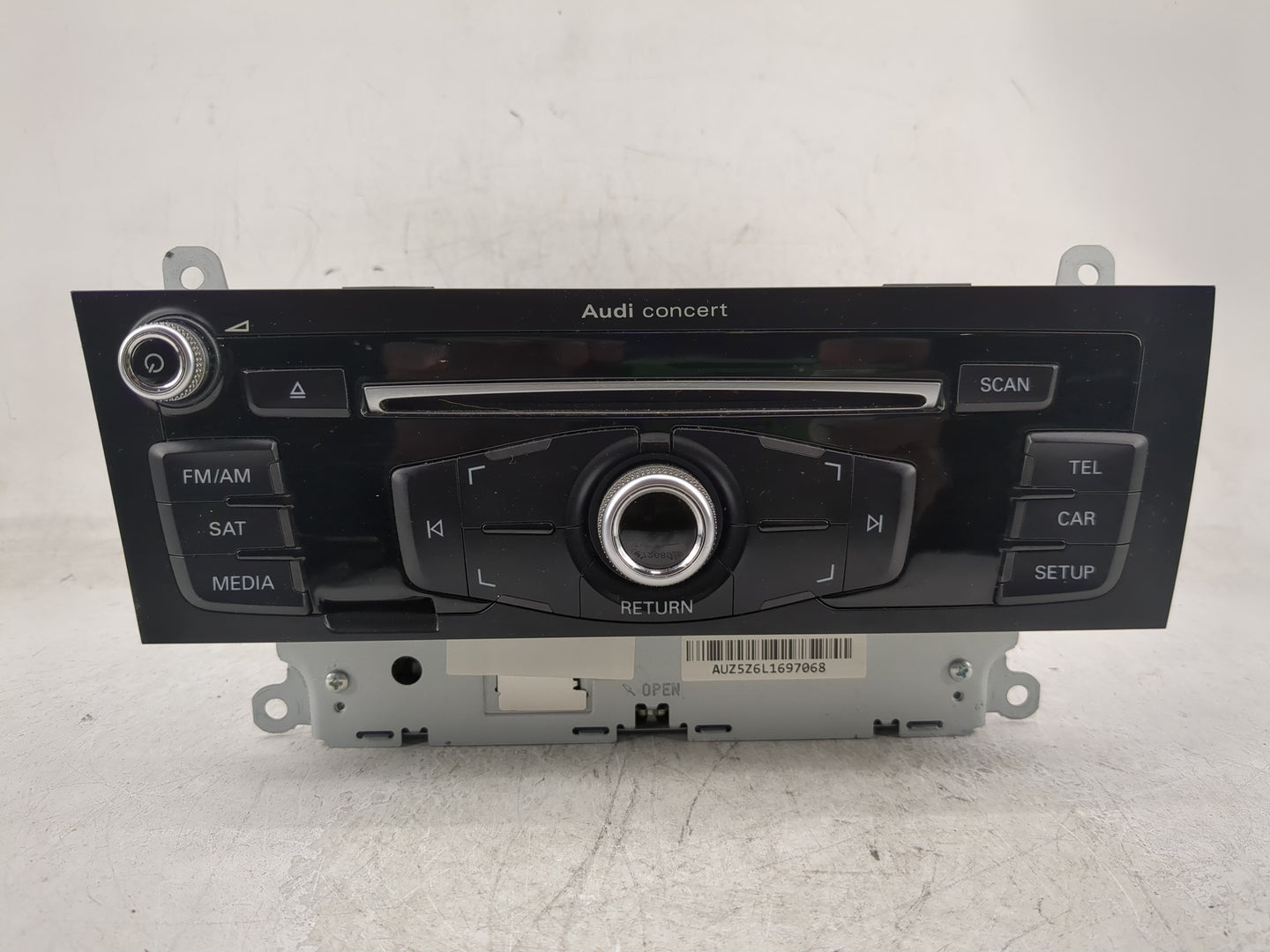 2013-2016 Audi A4 Radio AM FM Cd Player Receiver Replacement P/N:8R1 035 186 B Fits Fits 2013 2014 2015 2016 OEM Used Auto P