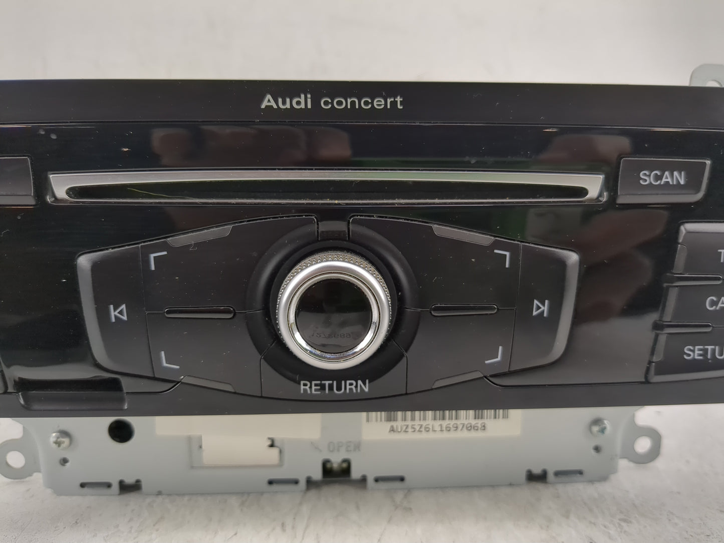 2013-2016 Audi A4 Radio AM FM Cd Player Receiver Replacement P/N:8R1 035 186 B Fits Fits 2013 2014 2015 2016 OEM Used Auto P