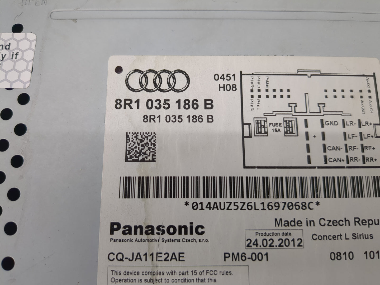 2013-2016 Audi A4 Radio AM FM Cd Player Receiver Replacement P/N:8R1 035 186 B Fits Fits 2013 2014 2015 2016 OEM Used Auto P