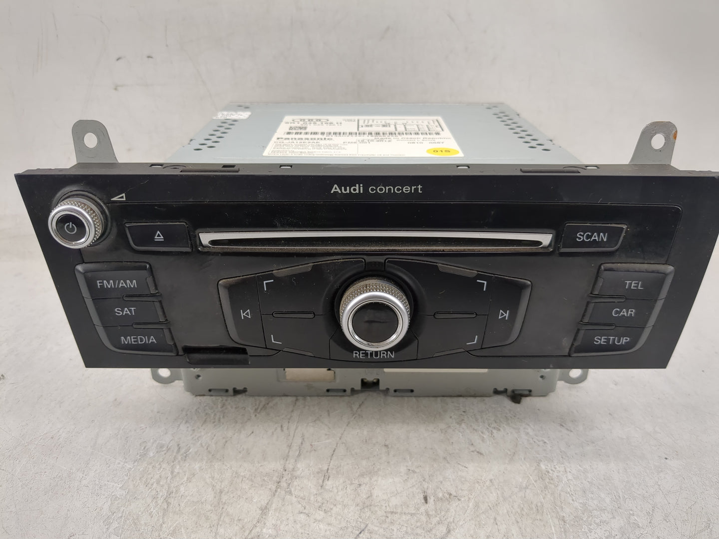 2013-2016 Audi A4 Radio AM FM Cd Player Receiver Replacement P/N:8R1 035 186 H Fits Fits 2013 2014 2015 2016 OEM Used Auto P