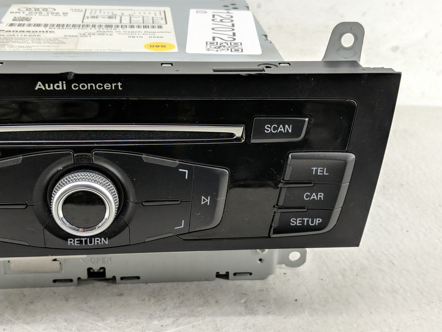 2013-2016 Audi A4 Radio AM FM Cd Player Receiver Replacement P/N:8R1 035 186 B Fits Fits 2013 2014 2015 2016 OEM Used Auto P