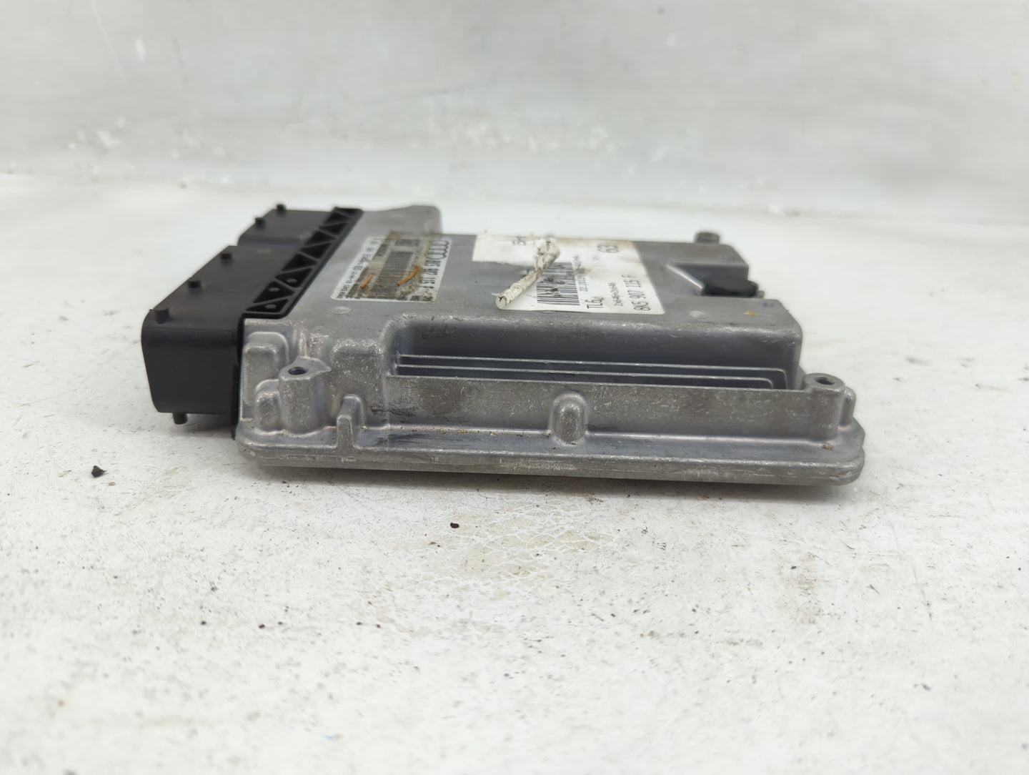 2013-2016 Audi A4 PCM Engine Control Computer ECU ECM PCU OEM P/N:8K5 907 115 F Fits Fits 2013 2014 2015 2016 OEM Used Auto 